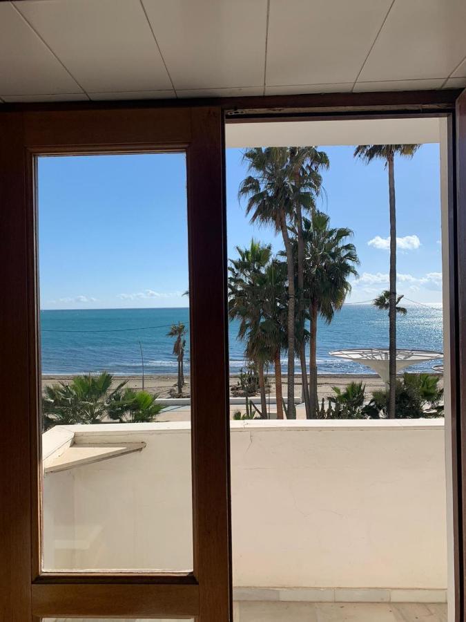 Beachfront Primera Linea De Playa En Casco Antiguo Estepona Ngoại thất bức ảnh
