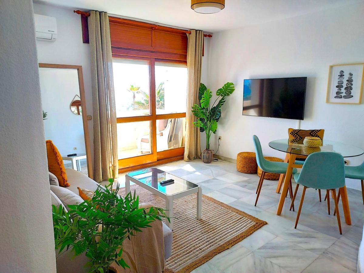 Beachfront Primera Linea De Playa En Casco Antiguo Estepona Ngoại thất bức ảnh