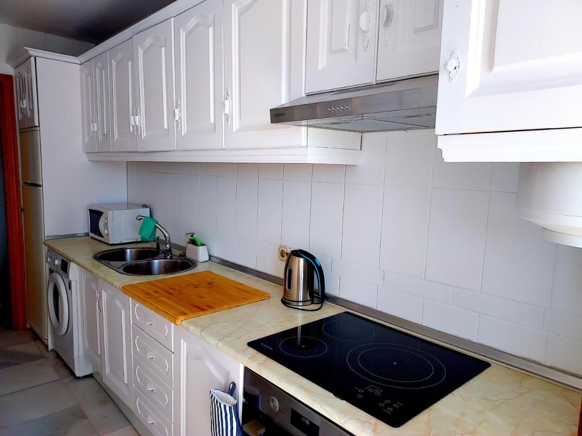 Beachfront Primera Linea De Playa En Casco Antiguo Estepona Ngoại thất bức ảnh